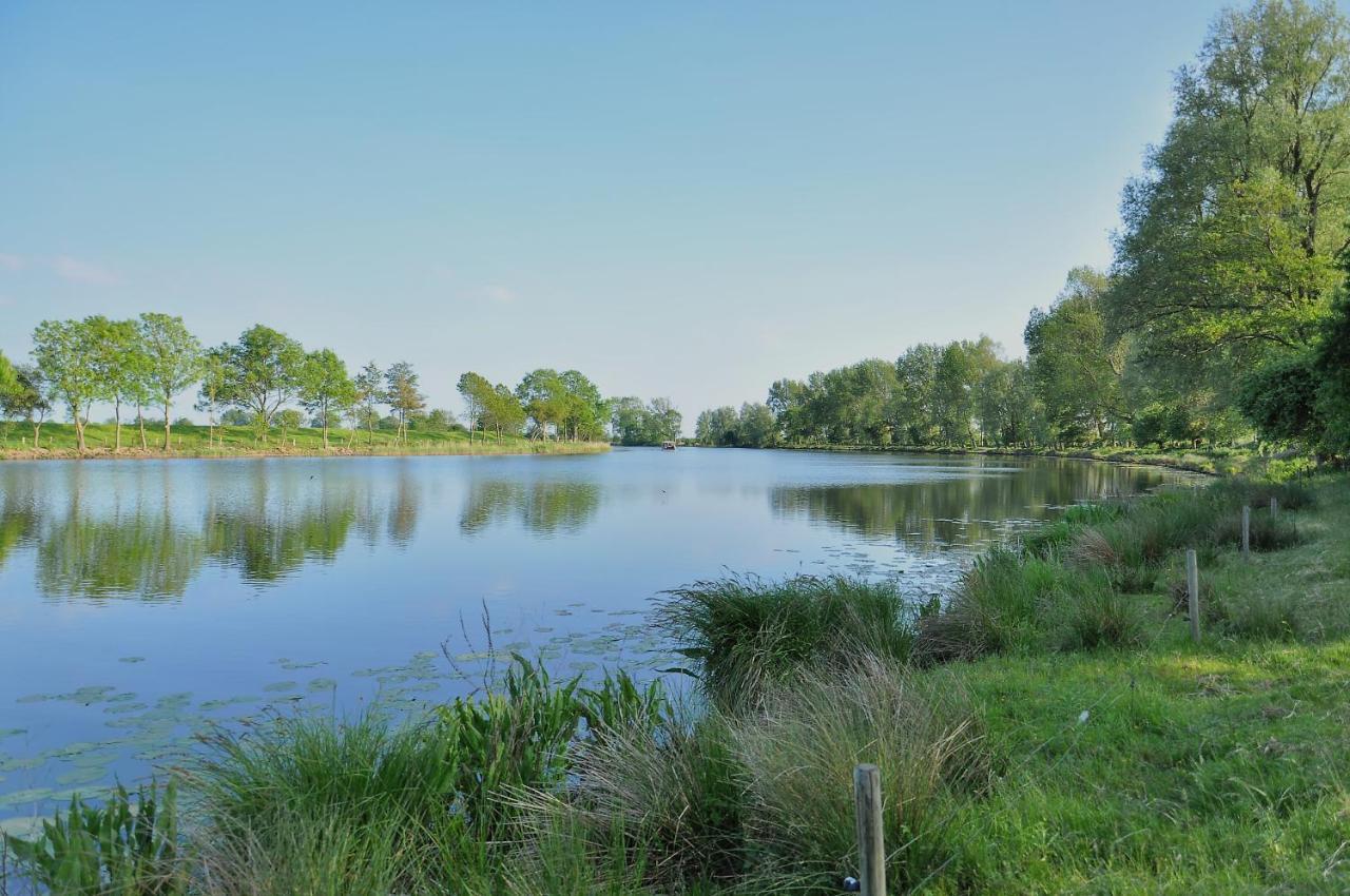 Ferienhof-Eiderdeich Wohnung Hertha Delve Exterior foto